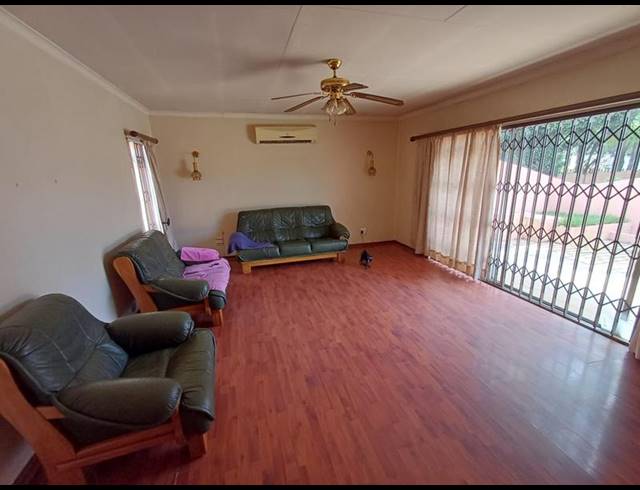 3 BEDROOM HOUSE FOR SALE IN ARCON PARK